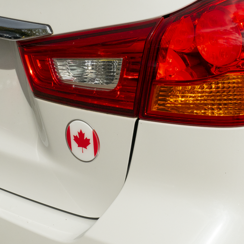 Canadian Flag Car Decal (3" Round)